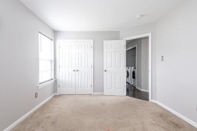 Building Photo - 4 Bedroom 2.5 bath home in Varina!