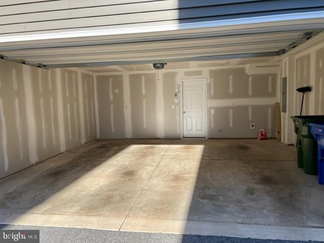 Building Photo - 3243 Mateer Ln