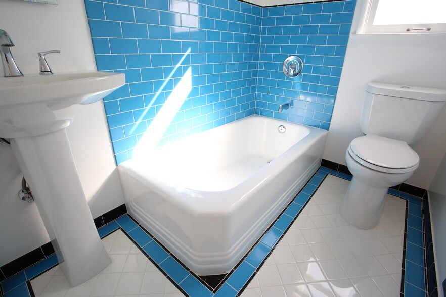 New bathroom - 554 E Cypress Ave