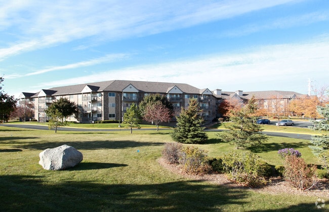 Primary Photo - Ages 62+ Realife Co-Op of Brooklyn Park