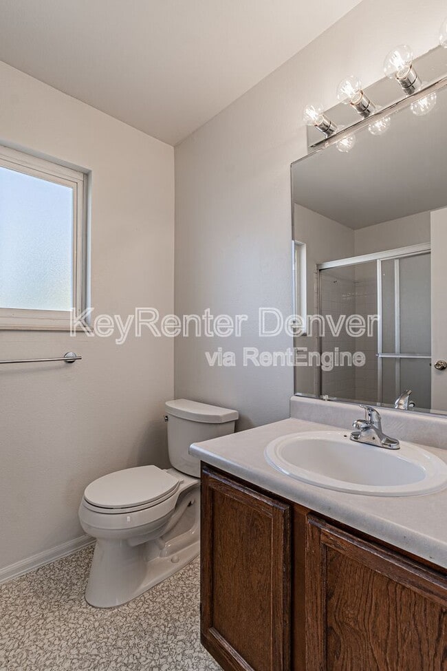 Building Photo - 2407 S Dawson Way