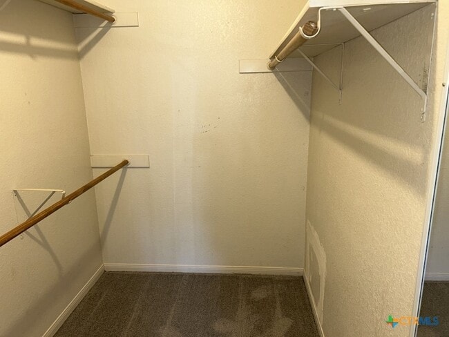 Building Photo - 4804 Shawn Dr