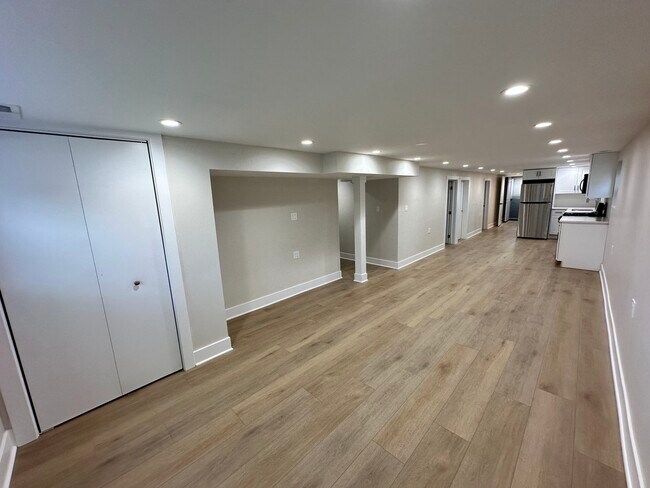 Building Photo - 5200 W Winona St