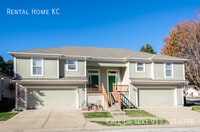 Building Photo - 5904 Perry-