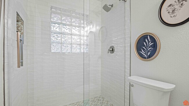 Building Photo - 209 Angelfish Ave.