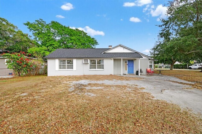 Building Photo - 6401 31st St N