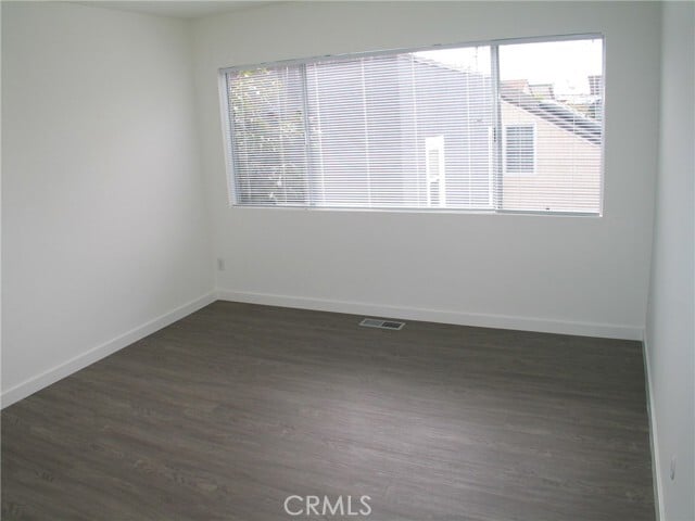 Building Photo - 112 Pearl Ave