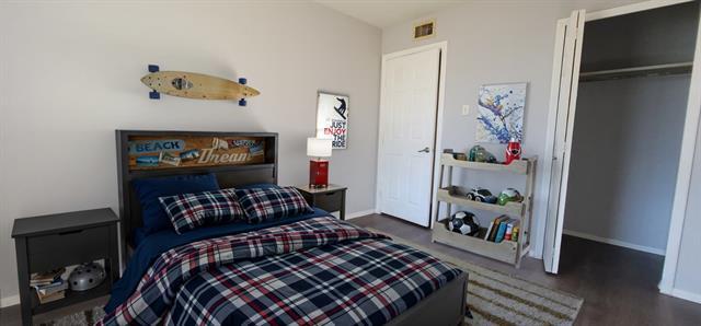 Building Photo - 2231 Ridgedale Dr