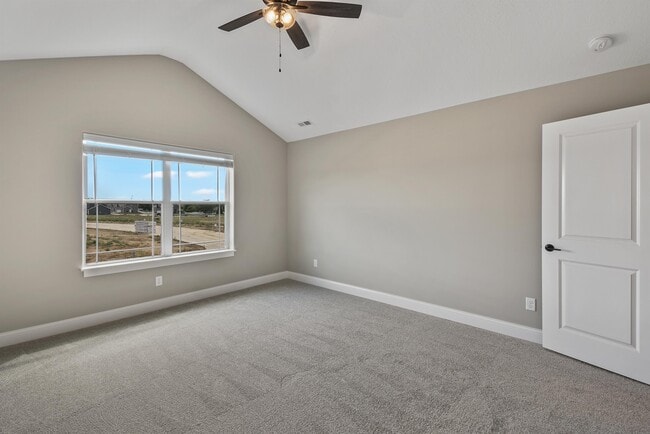 Building Photo - 626 Rapp Dr