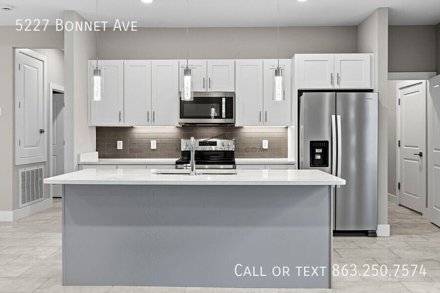 Building Photo - 5227 Bonnet Ave