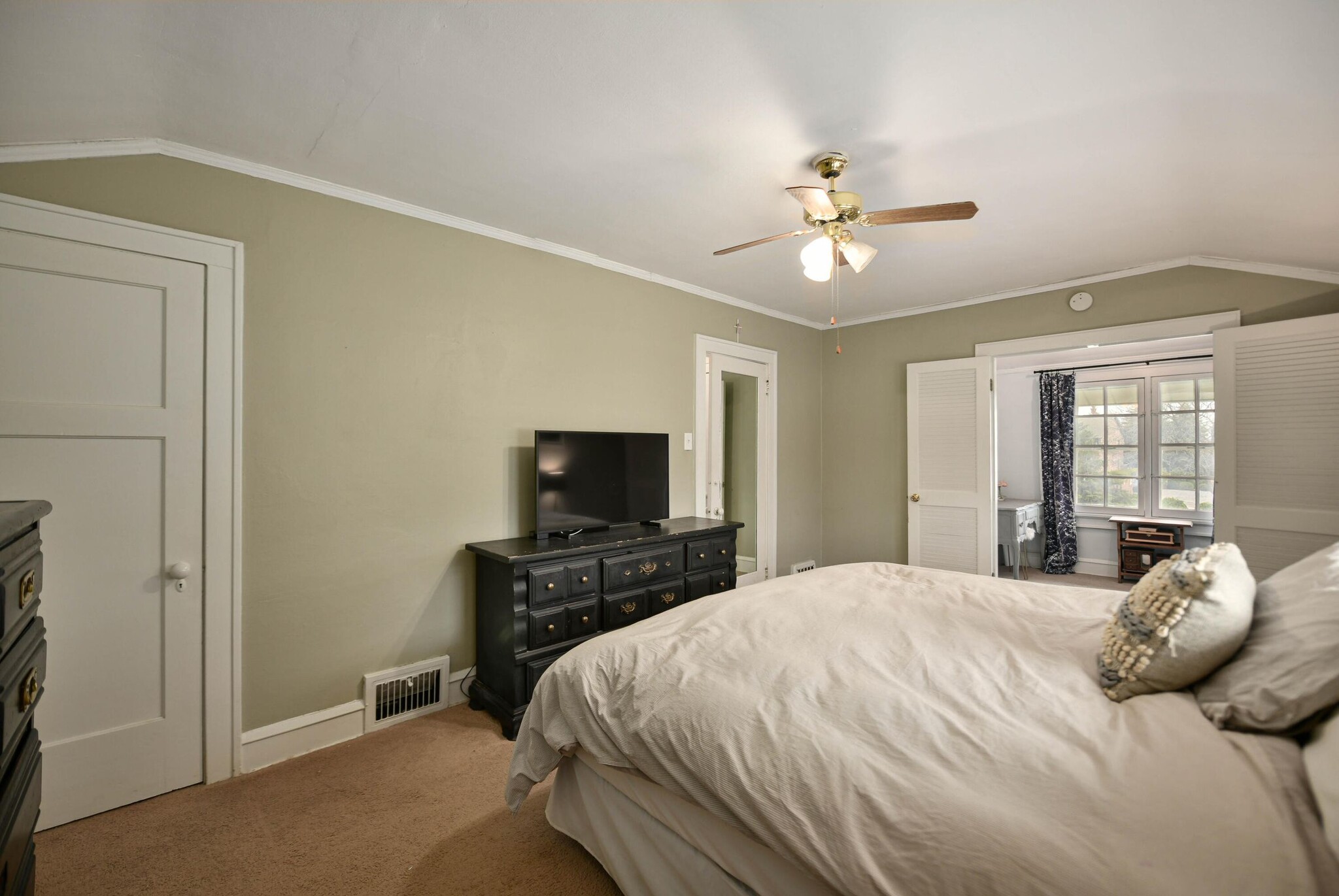 Master Bedroom - 1602 S 75th St