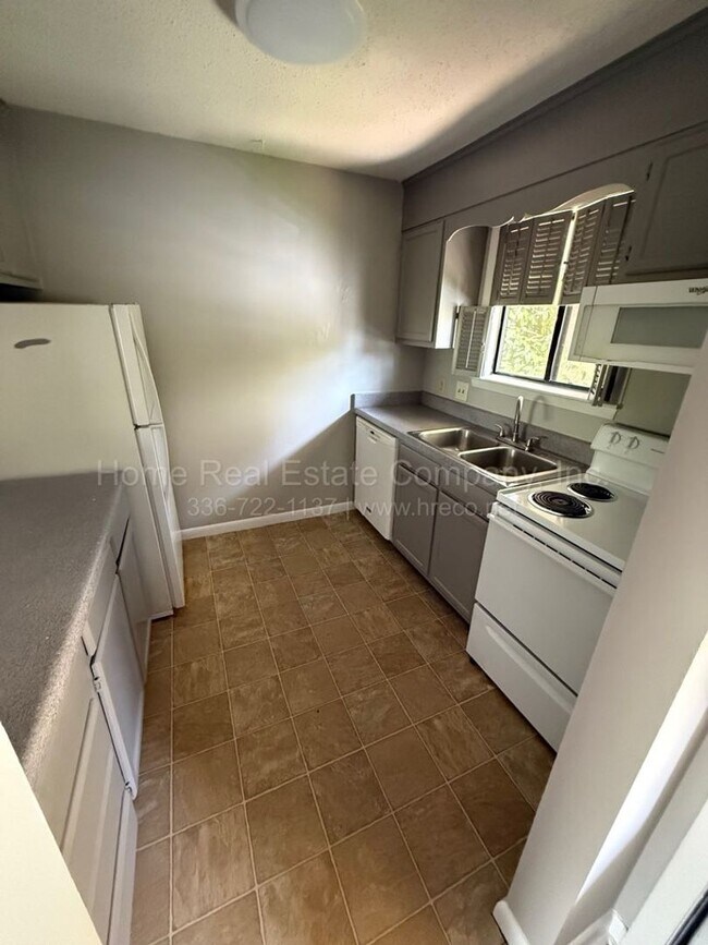 Building Photo - 184 Driftwood Ln