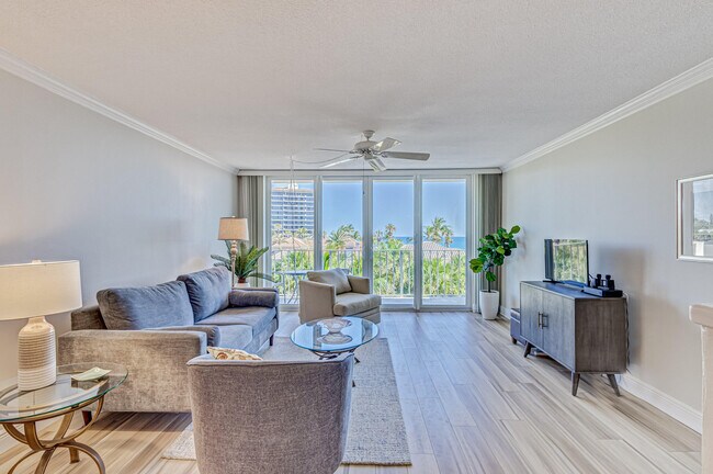 Building Photo - 630 Ocean Dr