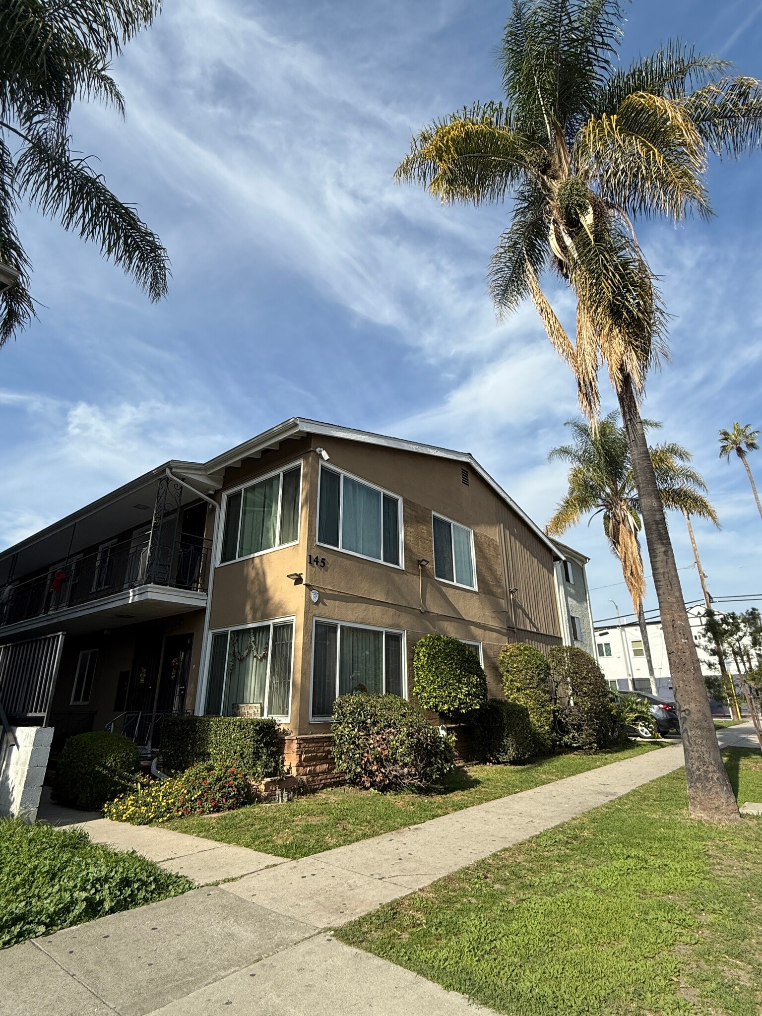 Building Photo - 145 Normandie Ave