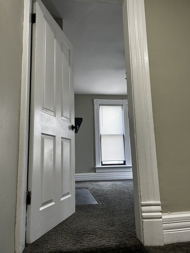Building Photo - 153 Punta Alley