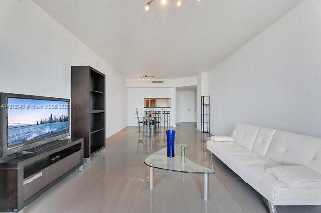 Building Photo - 9595 Collins Ave