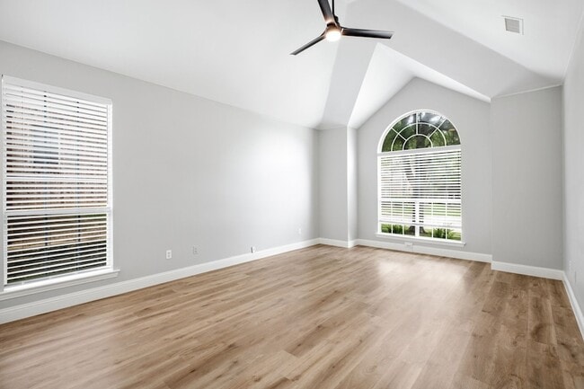 Building Photo - 4804 Appleridge Dr