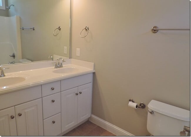 Building Photo - 3007 Canal Dr NW