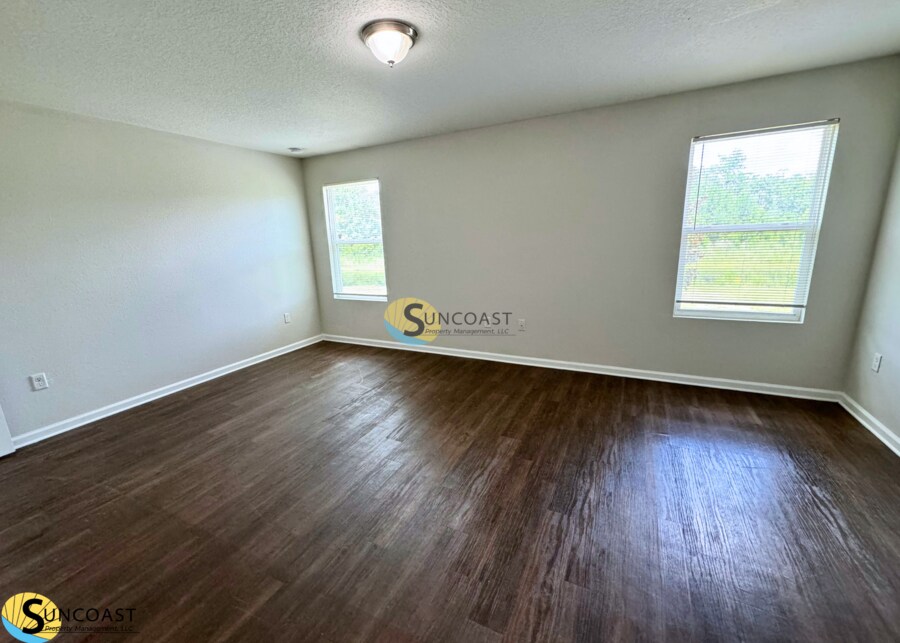 Building Photo - 8760 Kaye Ln