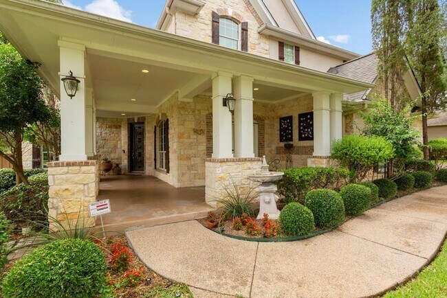 Building Photo - 1442 River Forest Dr