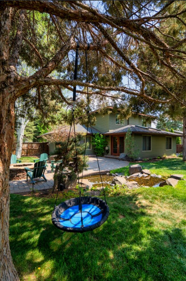 Building Photo - 61497 Orion Dr