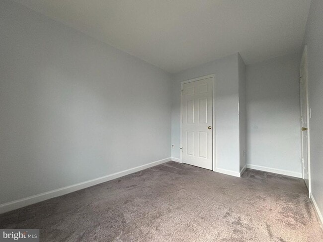 Building Photo - 6149 Joust Ln
