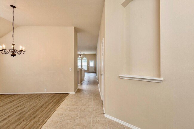 Building Photo - 30306 Castle Forest Dr