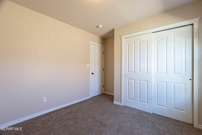 Building Photo - 7341 Black Sage Dr