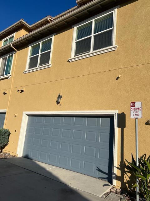 Building Photo - 1345 Santa Diana Rd Ave