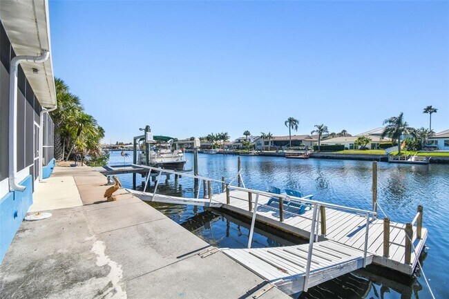 Building Photo - 5050 Porpoise Pl