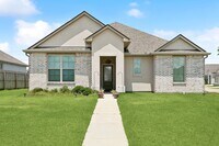 Building Photo - Beautiful Slidell home!