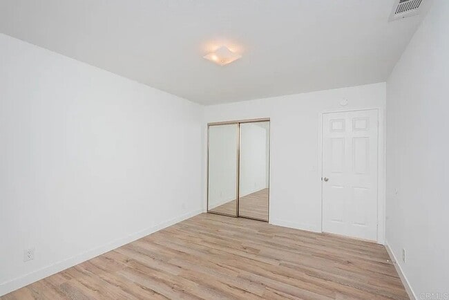 Building Photo - 1167 Meadow Lake Dr