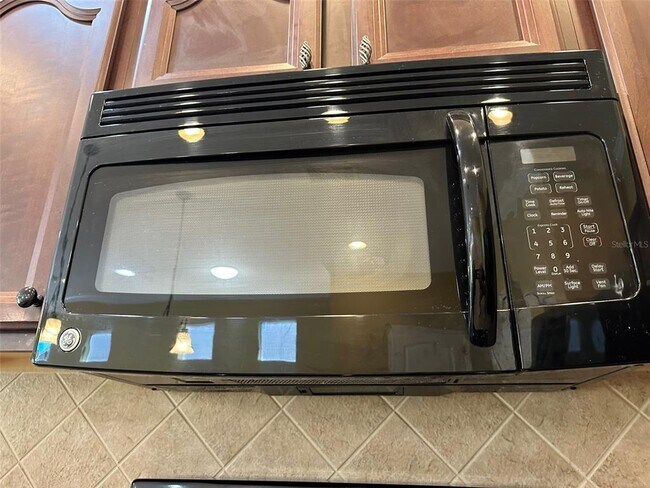 Building Photo - 11801 Castine St