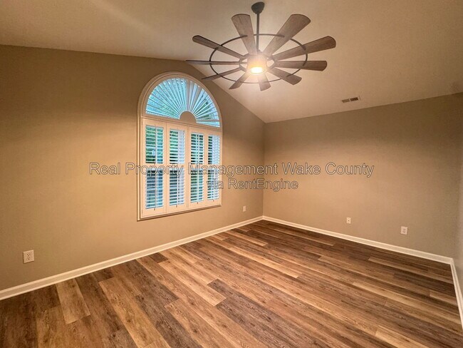 Building Photo - 4021 Wellington Ridge Loop