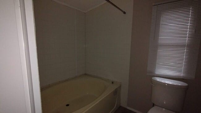 Building Photo - 3 Bedroom with 2 Baths on Large Fenced Lot
