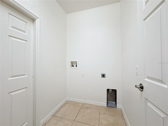 Building Photo - 3786 Eagle Isle Cir