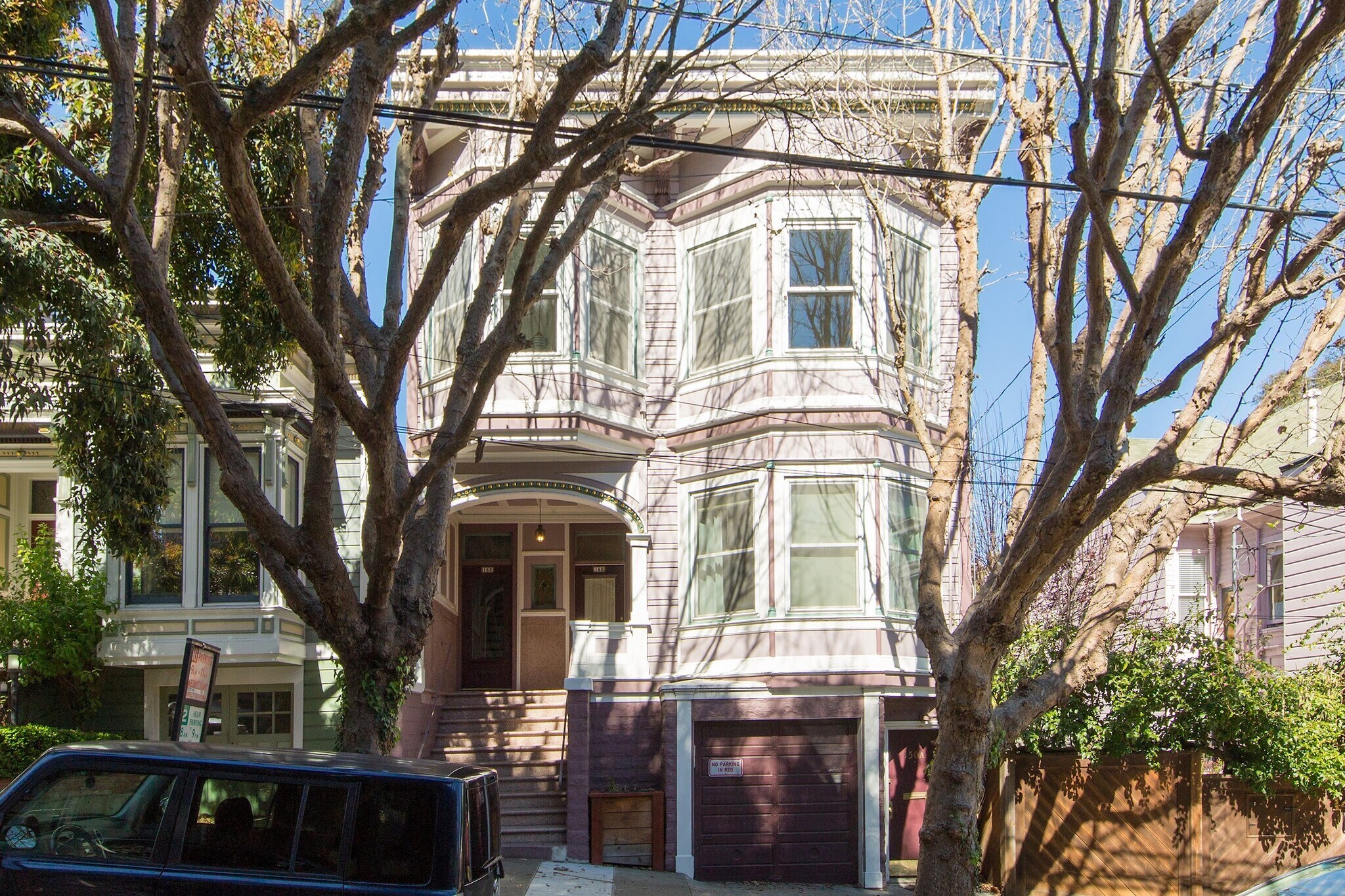 Building Photo - 152 Henry St