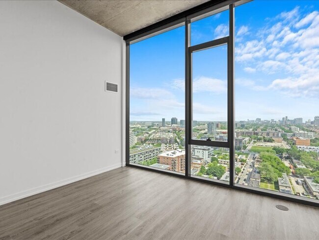 Building Photo - 808 N Cleveland Ave