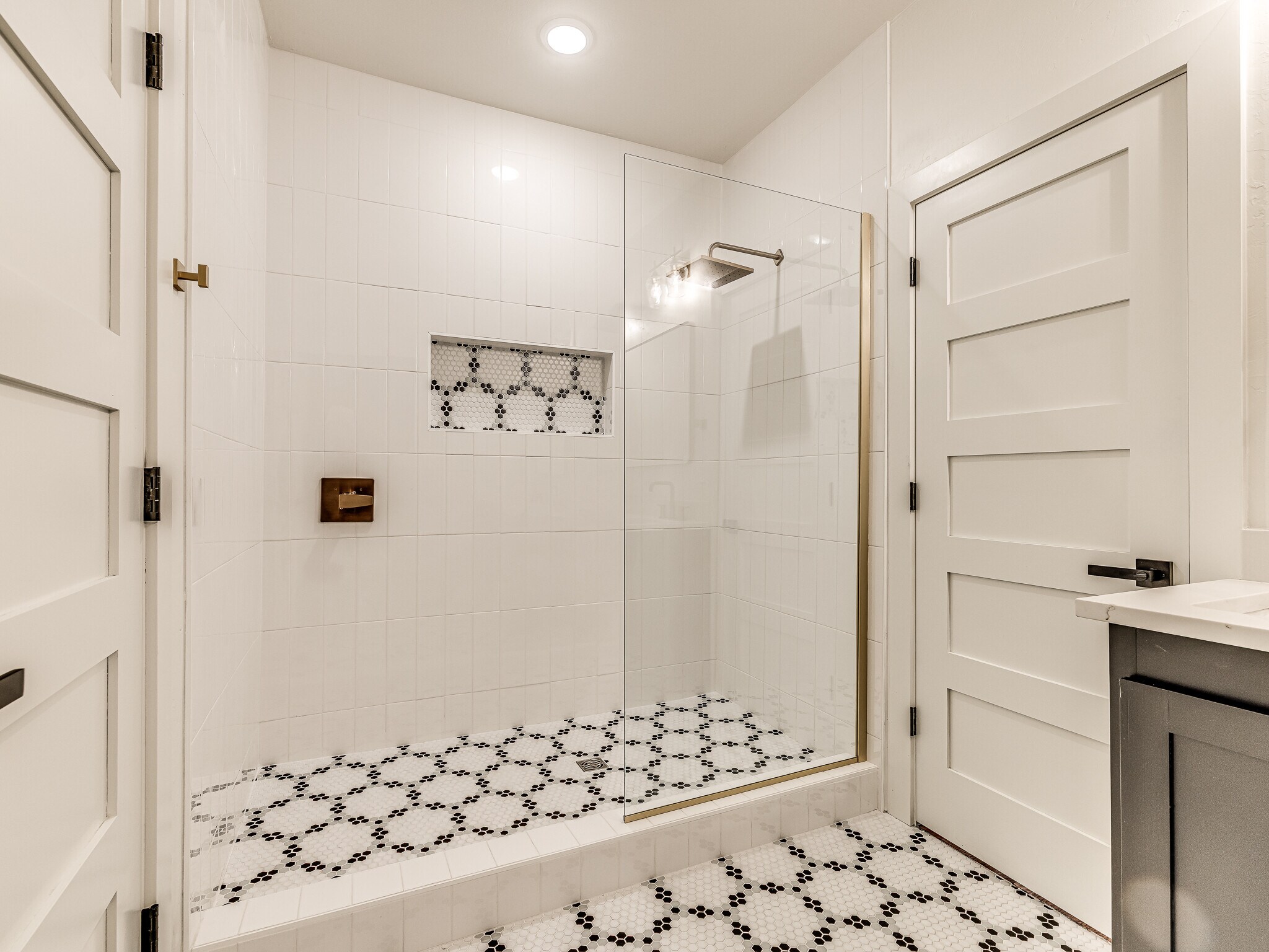 Building Photo - 828 NW 32nd St