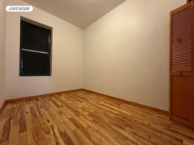Building Photo - 420 St Nicholas Ave