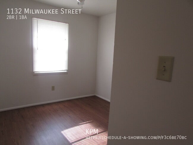 Building Photo - 1132 Milwaukee St