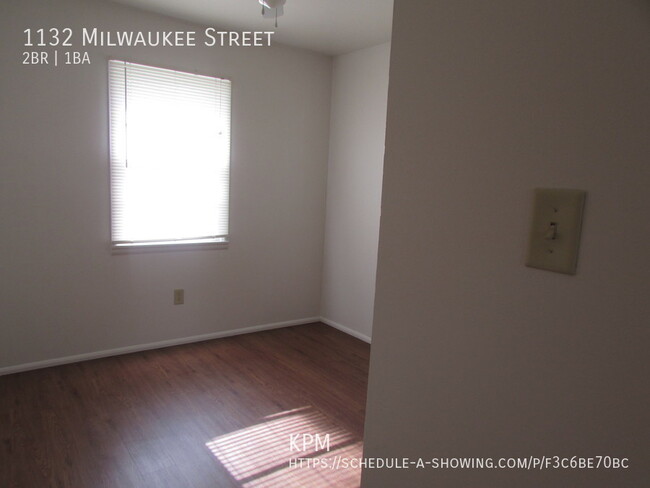 Building Photo - 2 BED | 1 BATH | DUPLEX | NORTH