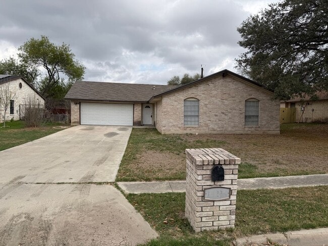 Building Photo - Delightful 3 Bedroom home in North East ISD with easy access to 1604, 35, Randolph AFB, Ft. Sam, ...