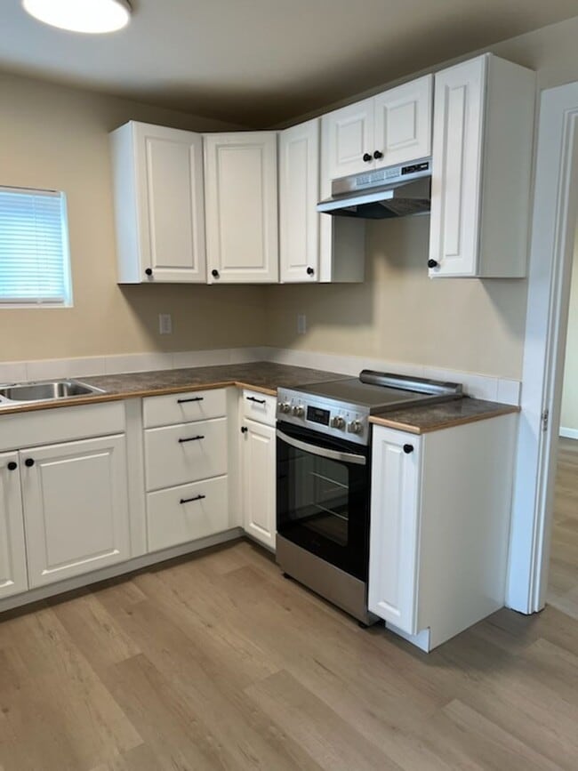 Building Photo - 522 Orondo Ave