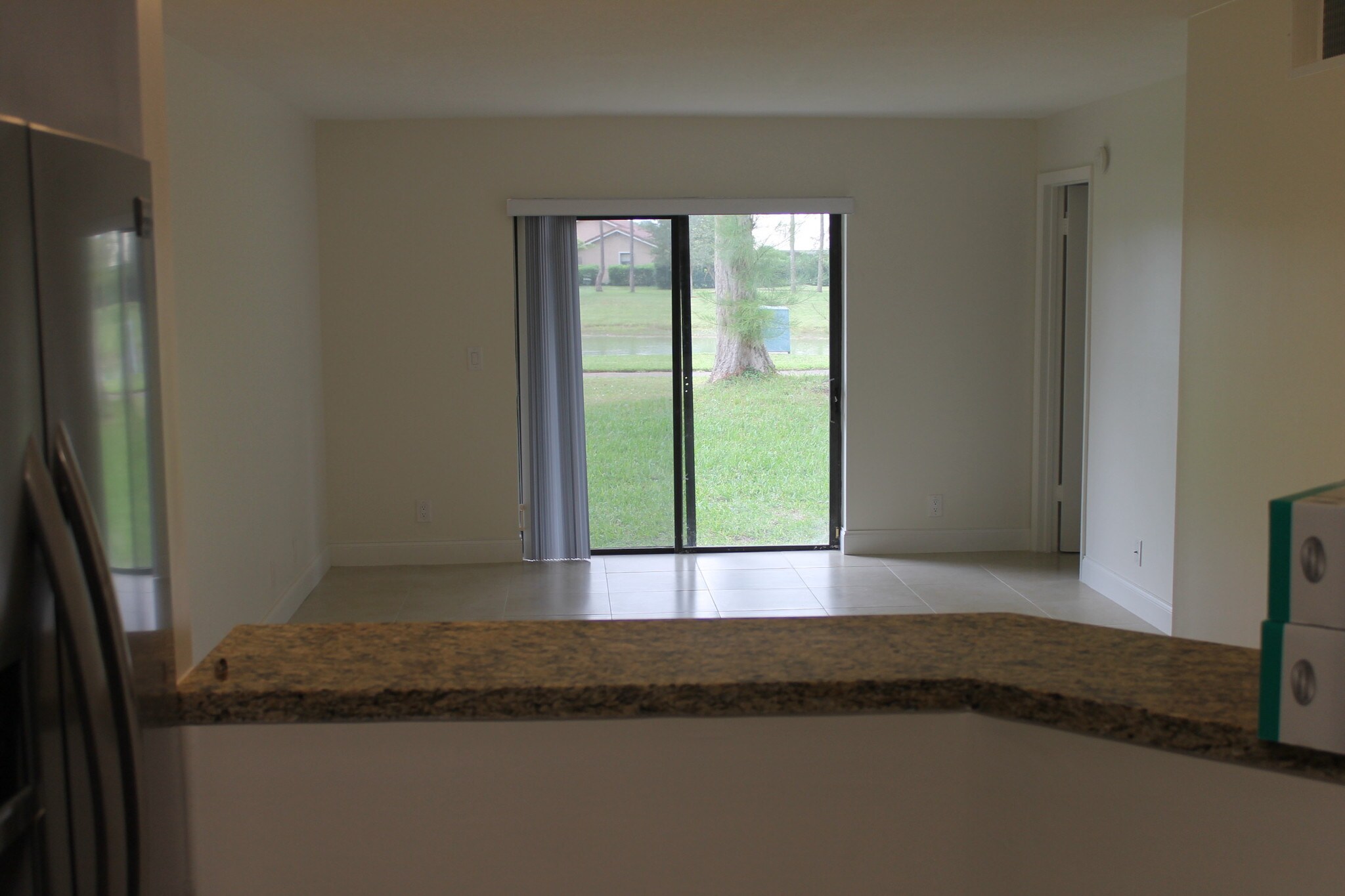 Building Photo - 21900 Lake Forest Cir