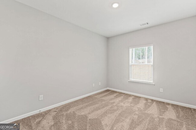 Building Photo - 559 Belmont Ln