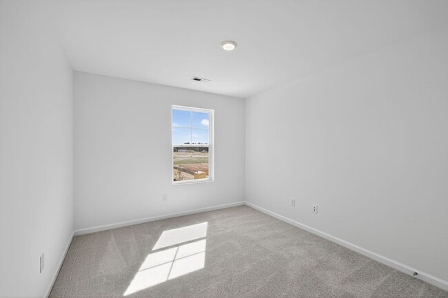 Building Photo - 88 Blossom Fld Wy