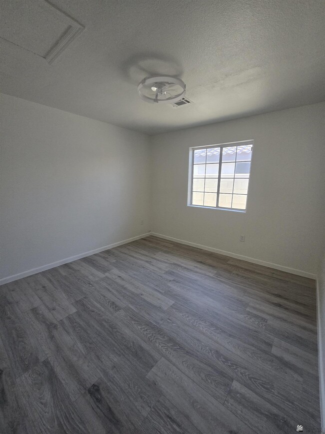 Building Photo - 417 San Juan Ln