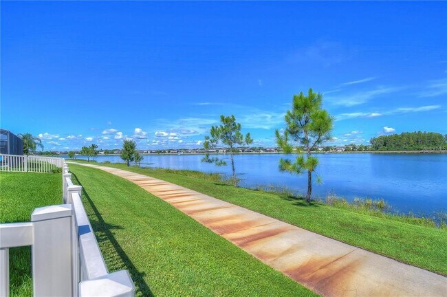 Building Photo - 19391 Long Lake Ranch Blvd