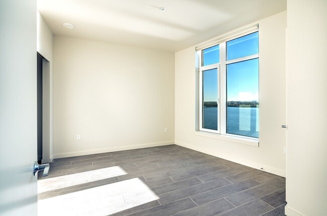 Interior Photo - Rediviva at the Vancouver Waterfront!